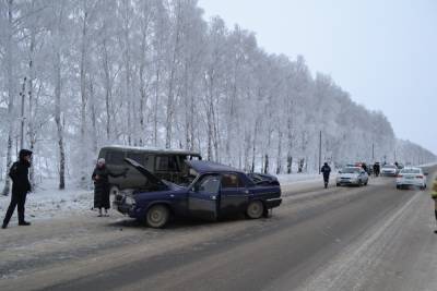 Четыре человека пострадали и один погиб в массовой аварии в Старожиловском районе - 7info.ru - Ряжск