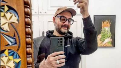 Кирилл Серебренников - "Приют комедианта" готов сотрудничать с Кириллом Серебренниковым - piter.tv
