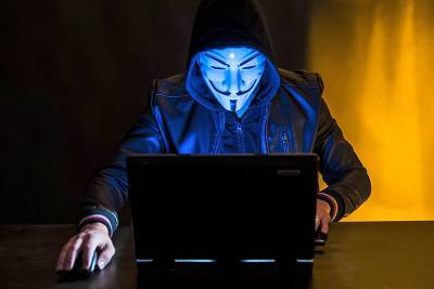 Максут Шадаев - Число киберпреступлений в России выросло в 11 раз - tvc.ru