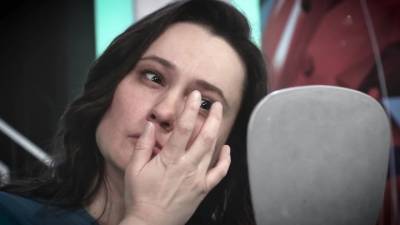 Некрасиво и опасно: о чем сигналят синяки под глазами - vesti.ru