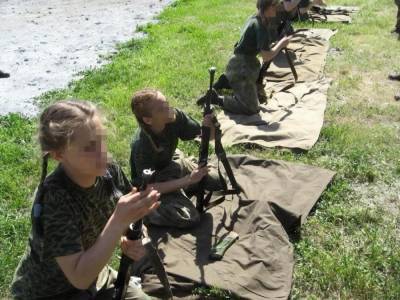 Боевики на Донбассе готовят детей к участию в боевых действиях – Офис генпрокурора - gordonua.com - Россия - Украина - Донецк - Донецкая обл.