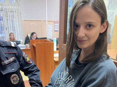 Мансур Гильманов - Николай Ляскин - Людмила Штейн - Суд отправил муниципального депутата Люсю Штейн под домашний арест по "санитарному делу" - kasparov.ru - Москва