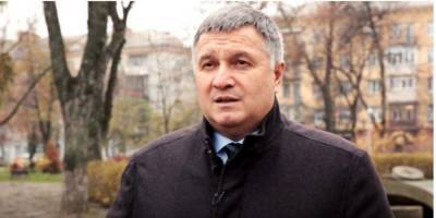 Владимир Зеленский - Арсен Аваков - Тарас Козак - «Пропагандистский яд». Аваков поддержал санкции против 112 Украина, NewsOne и ZIK — видео - nv.ua