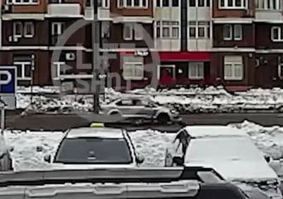 В Москве водитель сбил детей на пешеходном переходе - ya62.ru - Москва