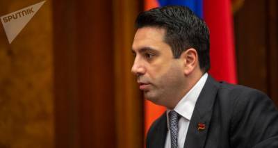 Ален Симонян - Арман Абовян - Армянские бизнесмены продолжают завозить товары из Турции – вице-спикер - ru.armeniasputnik.am - Армения - Турция