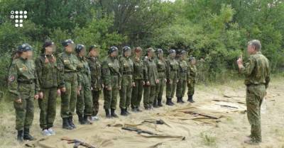 ОГП: Боевики на Донбассе готовят несовершеннолетних к участию в боевых действиях - hromadske.ua - Донецкая обл.