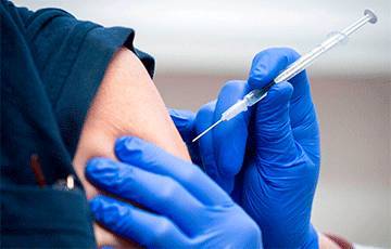 Sky News - Мэтт Хэнкок - В Британии первую дозу вакцины от COVID-19 ввели уже 10 миллионам людей - charter97.org - Англия