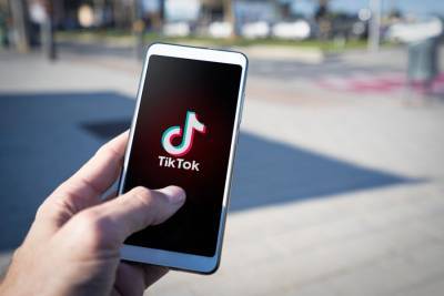 TikTok запустит новую функцию для борьбы с фейками - m24.ru - США - Канада