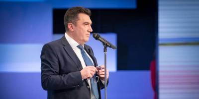 Владимир Зеленский - Алексей Данилов - Данилов: под санкции могут попасть и другие телеканалы - sharij.net
