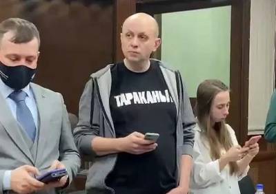 Сергей Смирнов - Ольга Бондарева - Суд арестовал главреда «Медиазоны» Смирнова на 25 суток - ya62.ru - Москва