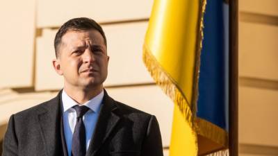 Владимир Зеленский - Петр Порошенко - Василий Колташов - Экономист Колташов объяснил, почему Зеленский оказался хуже Порошенко - riafan.ru