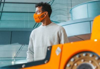 Даниэль Риккардо впервые приехал на базу McLaren - f1news.ru