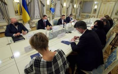 Владимир Зеленский - Зеленский с послами стран G7 обсудил санкции СМИ - korrespondent.net - Украина