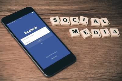 Марк Цукерберг - Facebook открылся 17 лет назад - pnp.ru - США - Англия
