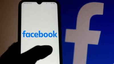 В Мьянме временно заблокирован Facebook - gazeta.ru - Бирма