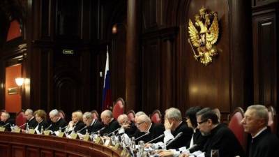 Житель Петербурга добился права на получение двух пенсий - riafan.ru - Петербурга