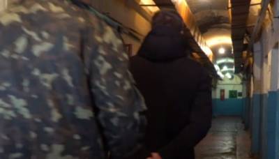 Нелюдь издевался над прикованной к кровати мамой на Львовщине, женщина терпела более года: "Включал музыку и..." - lviv.politeka.net