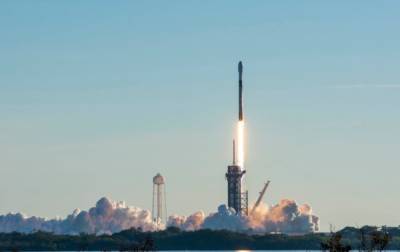 SpaceX доставила еще 60 спутников Starlink на орбиту. Их уже более тысячи - rbc.ua - США - шт.Флорида