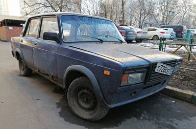 Денис Мантуров - СМИ: кабмин готов повысить утильсбор на автомобили - pnp.ru