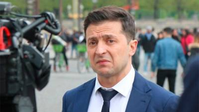 Владимир Зеленский - Петр Порошенко - Игорь Смешко - Юрий Бойко - Юлия Тимошенко - Зеленский возглавляет президентский рейтинг, но его отставки уже хочет половина украинцев - опрос - bin.ua