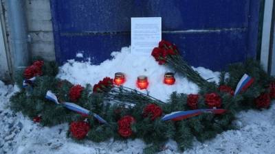 Названа причина пожара на складе в Красноярске, где погибли трое пожарных - 5-tv.ru - Красноярский край - Красноярск