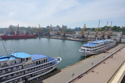Одесский морпорт заявил о готовности принимать круизные лайнеры в новом сезоне - odessa-life.od.ua - Бургас - Одесса