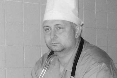 Алексей Навальный - В Омске умер замглавврача больницы, в которую доставляли Навального с отравлением - znak.com - Омск