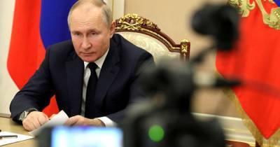 Владимир Путин - Путин подписал закон о штрафах за пропаганду "веселящего газа" в Сети - ren.tv