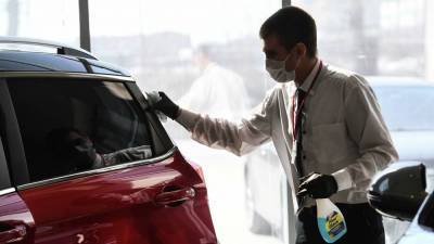 Продажи новых легковых автомобилей упали на 4,2% в январе nbsp - smartmoney.one - Россия