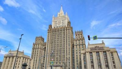 Алексей Навальный - Мария Захарова - В МИД РФ рассказали о реакции на вмешательство США во внутренние дела России - 5-tv.ru - Россия - США
