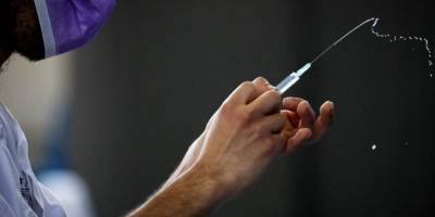 Денис Шмыгаль - Законтрактованной вакцины от коронавируса хватит всем — Шмыгаль - nv.ua