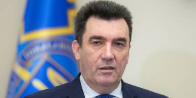 Алексей Данилов - Тарас Козак - СНБО ответил на претензии Запада по блокированию трех каналов - sharij.net
