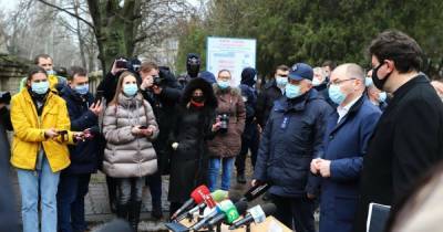 Максим Степанов - "Не было возможности спасти этих людей": министр Степанов побывал на месте пожара в больнице Запорожья - tsn.ua - Запорожье