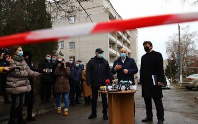 Максим Степанов - Степанов приехал в больницу, где во время пожара погибли люди - korrespondent.net - Украина - Запорожская обл. - Запорожье