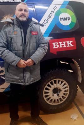 Антон Мельников выступит на чемпионской гонке на брендированной к 100-летию Коми машине - bnkomi.ru - Ленинградская обл. - респ. Коми