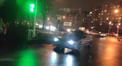«Дрифтовали» на площадях Ярославля: десять водителей "попались" полиции - progorod76.ru - Ярославская обл. - Ярославль