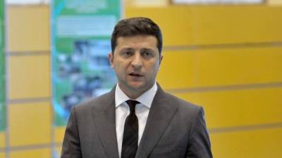 Владимир Зеленский - Тарас Козак - Украинская оппозиция приняла резолюцию о начале процедуры импичмента Зеленского - 5-tv.ru