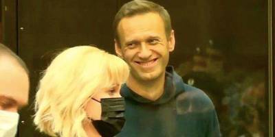 Алексей Навальный - «Демонстративное беззаконие». Навальный обратился к сторонникам и обвинил Путина в мести - nv.ua - Россия