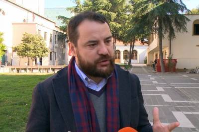 Член Сената Италии о блокировании телеканалов: Украинская власть должна понять, что это неправильный и очень опасный путь - zik.ua