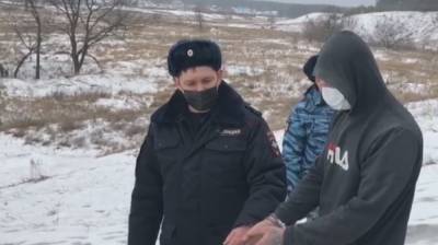 Воронежский СК показал видео допроса изнасиловавшего школьницу педофила - vestivrn.ru - Воронеж