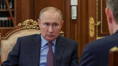 Владимир Путин - Путин утвердил критерии эффективности работы губернаторов - 5-tv.ru