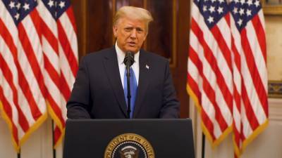 Дональд Трамп - Трамп не выступит на процессе по импичменту в Сенате — адвокат Шоен - riafan.ru - США - Вашингтон