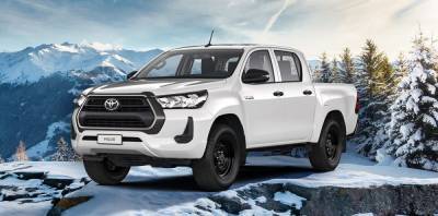 Японский пикап Toyota Hilux впервые получил бензиновый двигатель в России - avtonovostidnya.ru