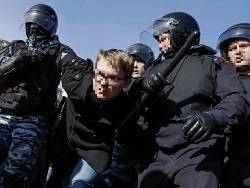 Владимир Александрович - «Столичная полиция отменила Конституцию России» - newsland.com - Москва