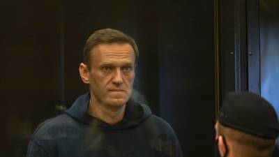 Алексей Навальный - Джо Байден - Навальный обратился к сторонникам из тюрьмы, призвав их преодолеть страх - golos-ameriki.ru