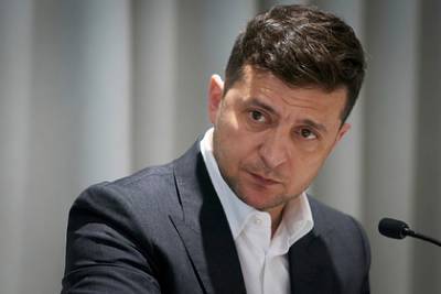Владимир Зеленский - Игорь Коломойский - Зеленского обвинили в проведении вечеринки в разгар карантина - lenta.ru