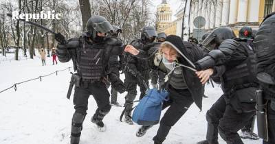 Алексей Навальный - непросто объяснить молодому человеку, почему государству закон нарушать можно, а ему нельзя - republic.ru - Санкт-Петербург