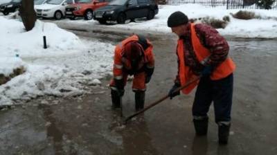 В Пензе вновь затопило несколько магистральных улиц - penzainform.ru - Пенза