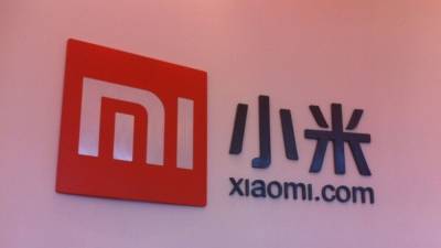 Xiaomi создала революционный смартфон с изогнутым со всех сторон экраном - newinform.com