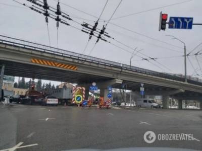 В Киеве приступили к ремонту треснувшего моста на Нивках - enovosty.com - Киев - район Соломенский, Киев